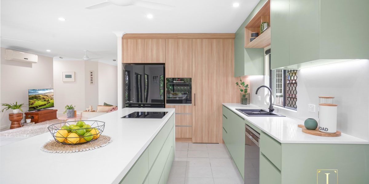 33 Fossilbrook Bend, Trinity Park, QLD 4879 AUS