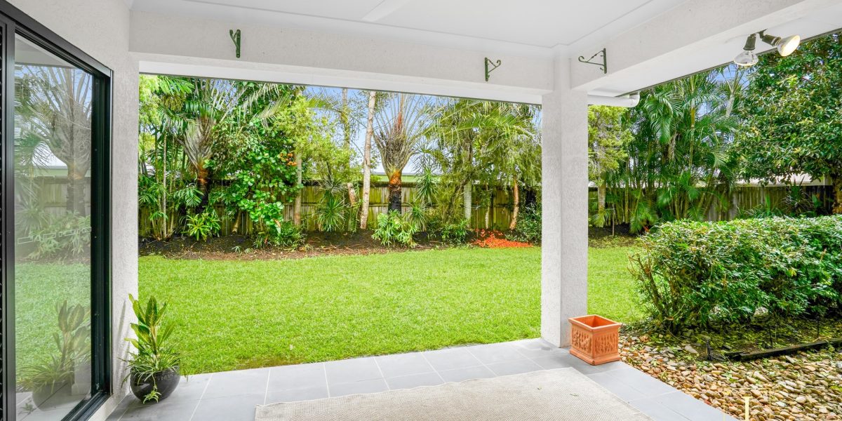 33 Fossilbrook Bend, Trinity Park, QLD 4879 AUS