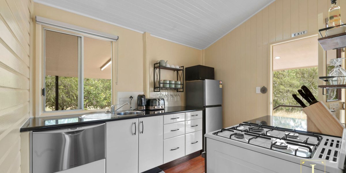 409 Hough Road, Kairi, QLD 4872 AUS