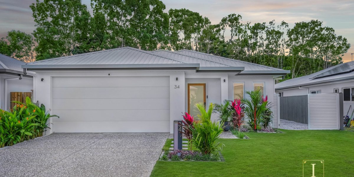 34 Headsail Drive, Trinity Beach, QLD 4879 AUS