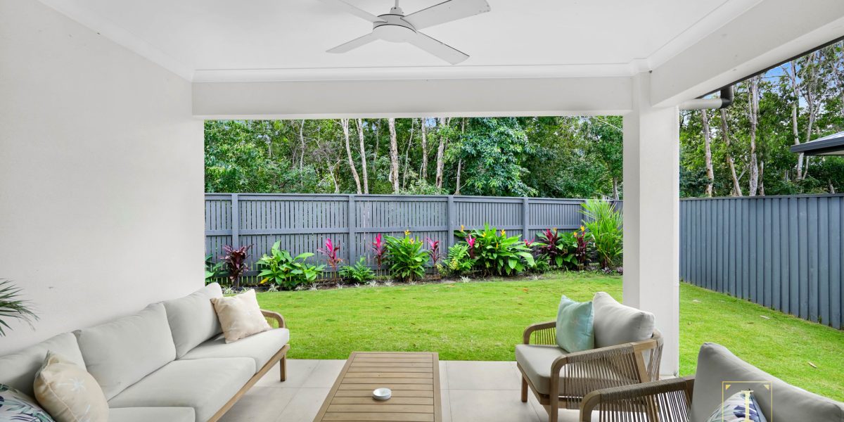 34 Headsail Drive, Trinity Beach, QLD 4879 AUS
