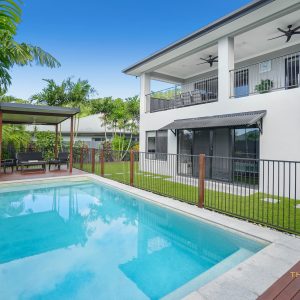 6 Buckinghamia Close, Redlynch, QLD 4870 AUS
