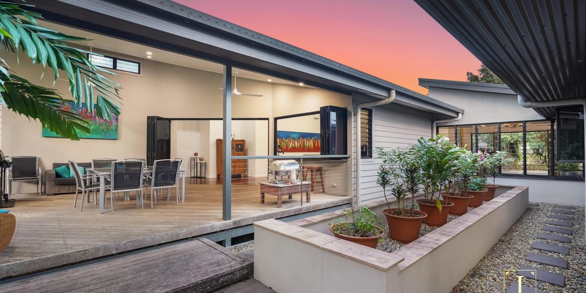 14-16 Stevens Street, Clifton Beach, QLD 4879 AUS