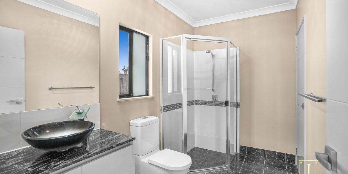 5 Tyenna Close, Bentley Park, QLD 4869 AUS