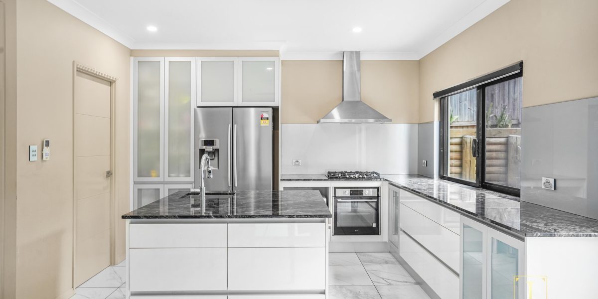 5 Tyenna Close, Bentley Park, QLD 4869 AUS