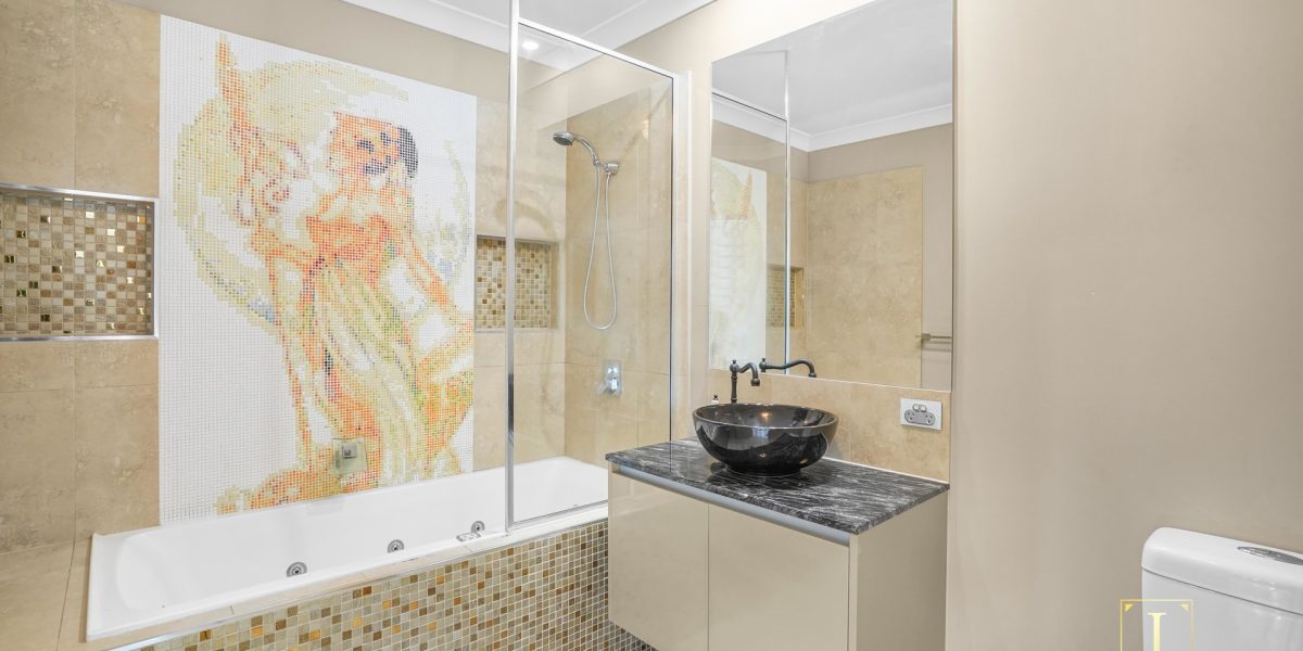 5 Tyenna Close, Bentley Park, QLD 4869 AUS