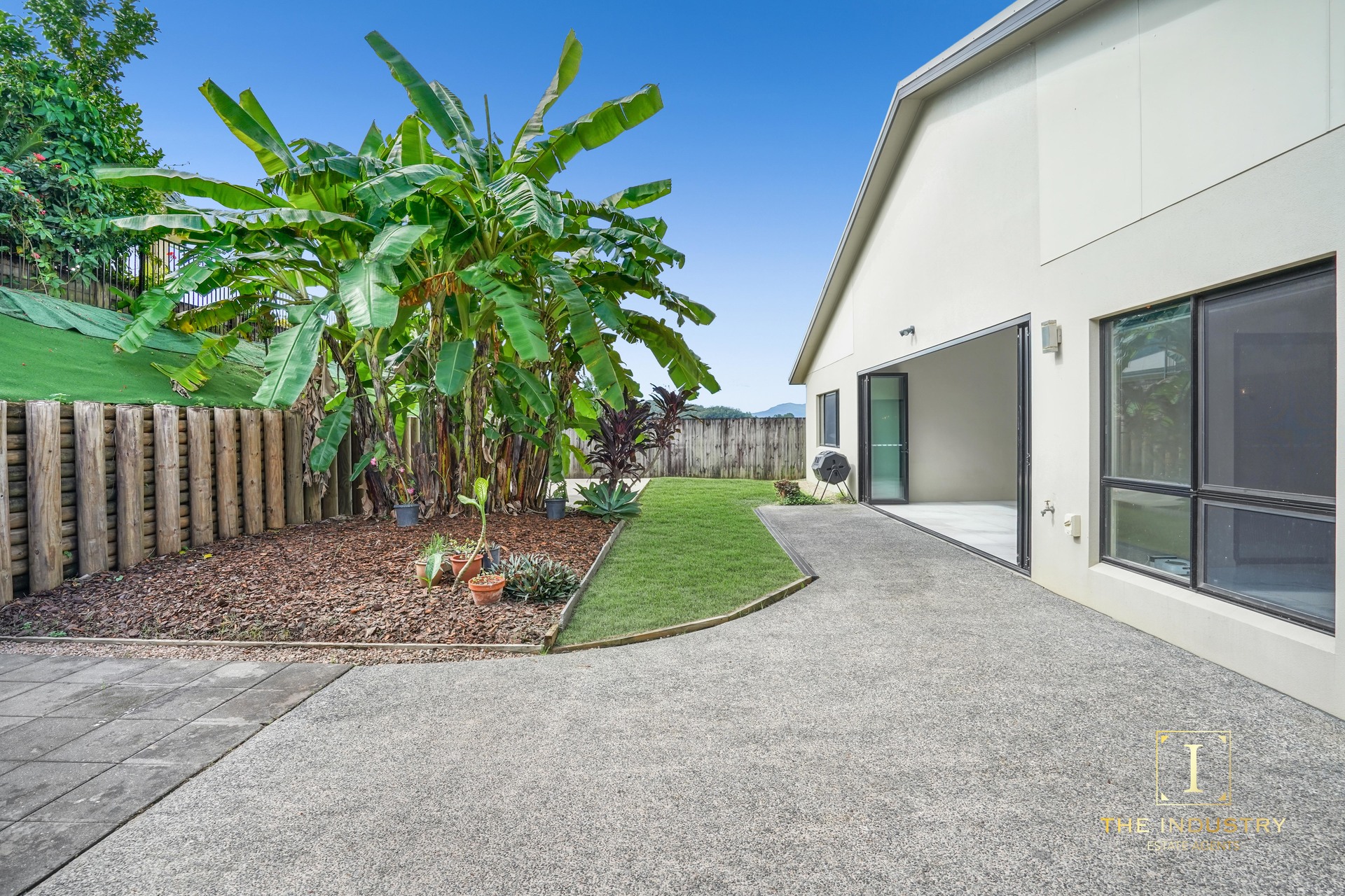 5 Tyenna Close, Bentley Park, QLD 4869 AUS