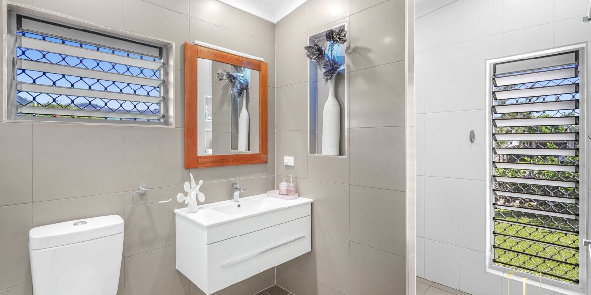 10 Arrunga Close, Woree, QLD 4868 AUS
