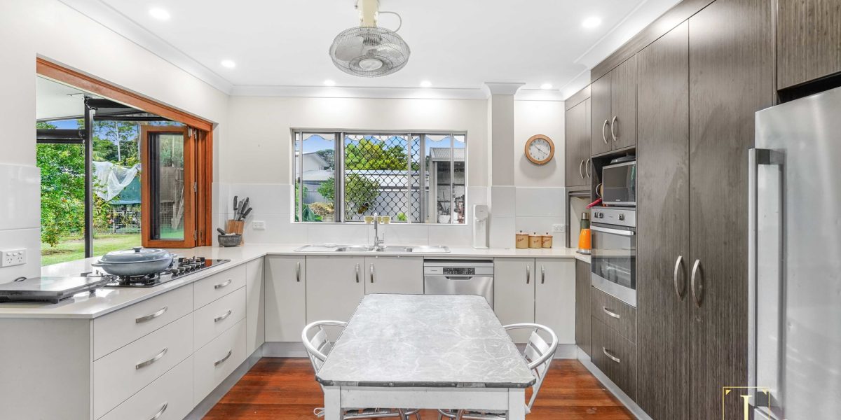 10 Arrunga Close, Woree, QLD 4868 AUS