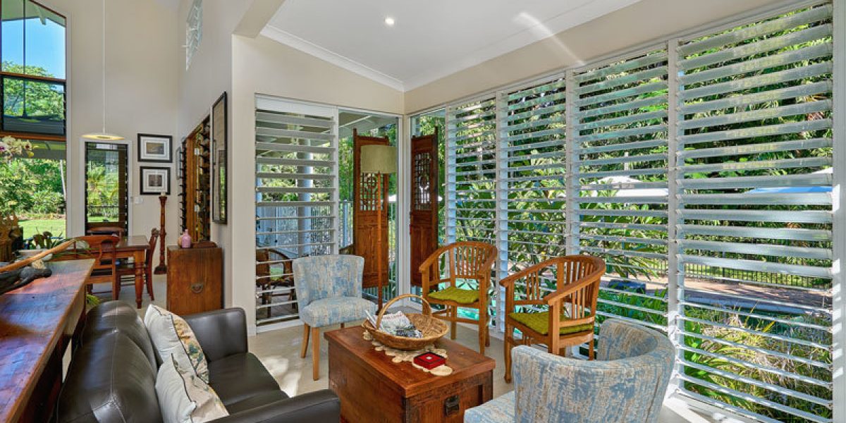 27 Nicholas Street, Clifton Beach, QLD 4879 AUS