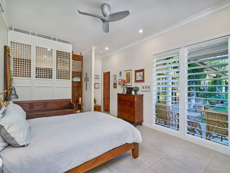 27 Nicholas Street, Clifton Beach, QLD 4879 AUS