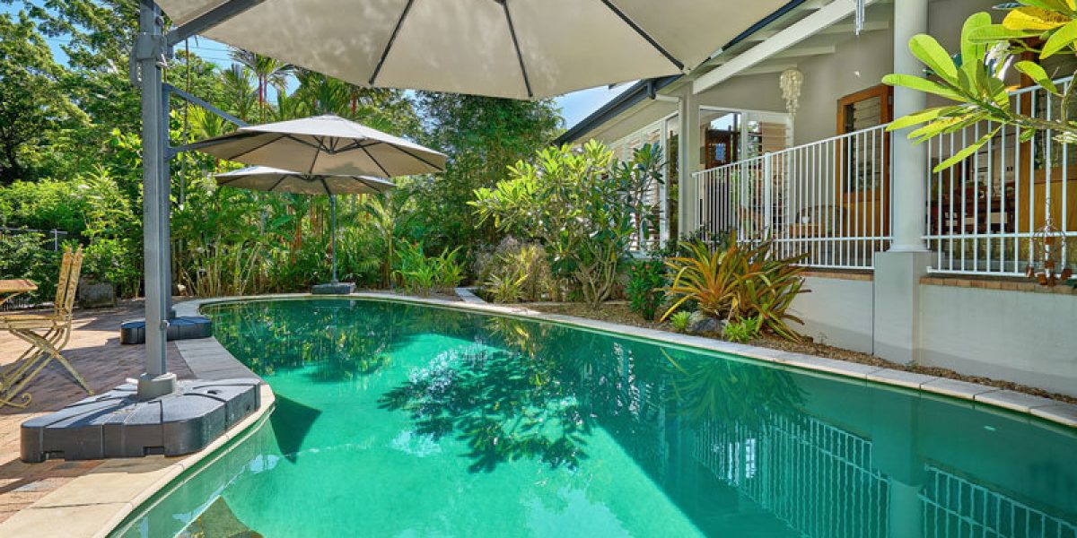 27 Nicholas Street, Clifton Beach, QLD 4879 AUS