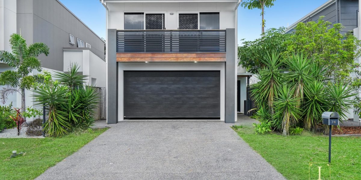 74 Seaways Street, Trinity Beach, QLD 4879 AUS
