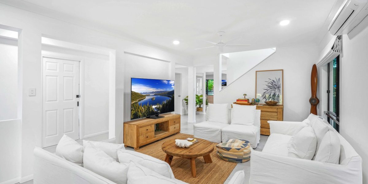 13 Turtle Close, Clifton Beach, QLD 4879 AUS