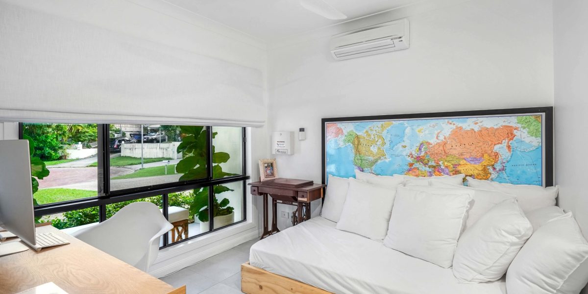 13 Turtle Close, Clifton Beach, QLD 4879 AUS