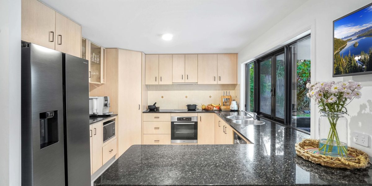 13 Turtle Close, Clifton Beach, QLD 4879 AUS