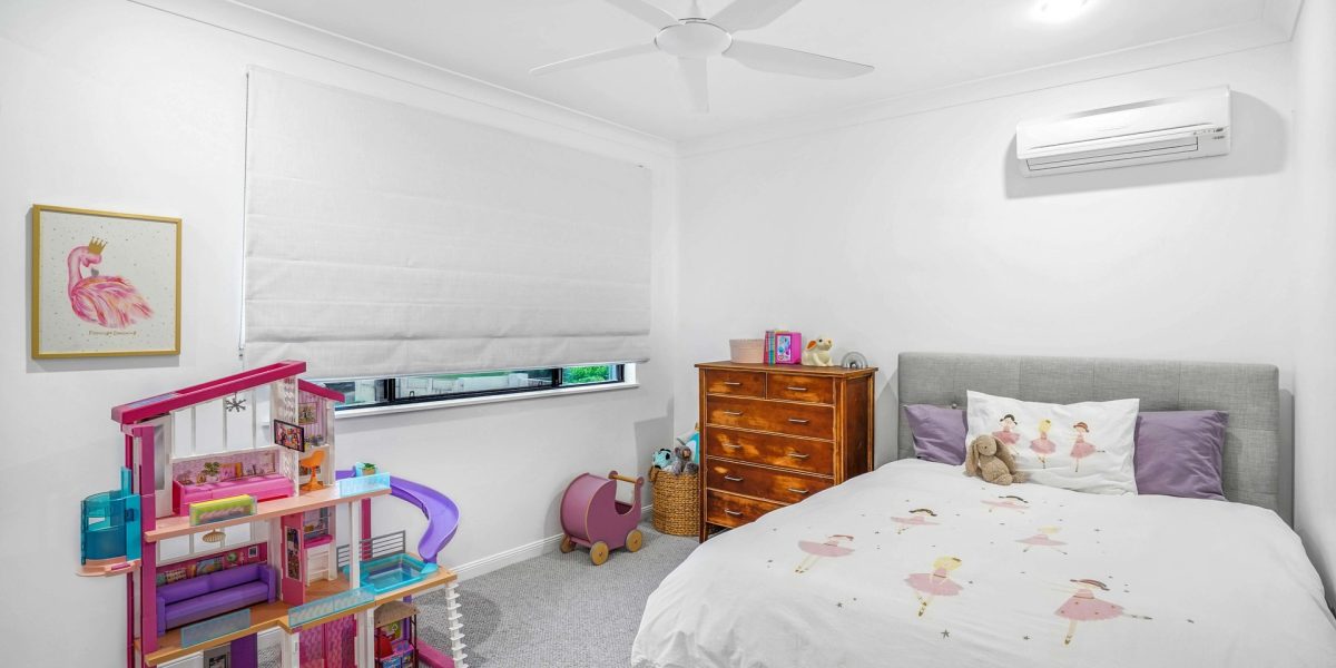 13 Turtle Close, Clifton Beach, QLD 4879 AUS