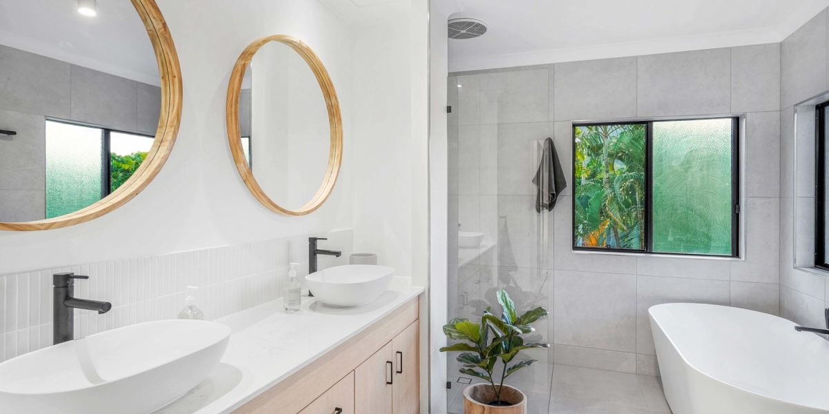 13 Turtle Close, Clifton Beach, QLD 4879 AUS