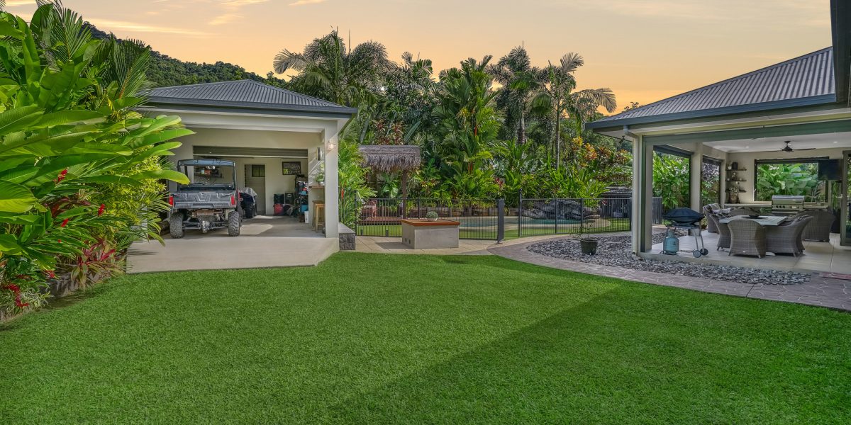 4 Kedumba Close, Smithfield, QLD 4878 AUS