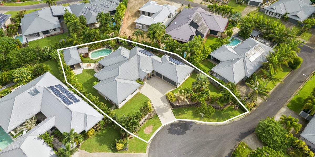 4 Kedumba Close, Smithfield, QLD 4878 AUS
