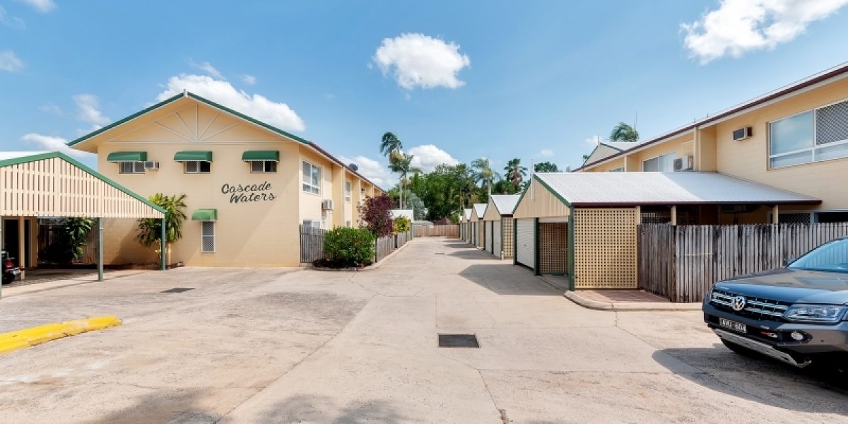 8/3-5 Tenni Street, Redlynch, QLD 4870 AUS