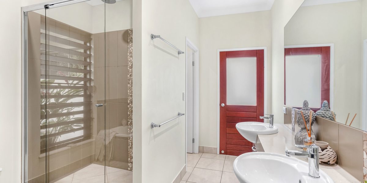 4 Kedumba Close, Smithfield, QLD 4878 AUS