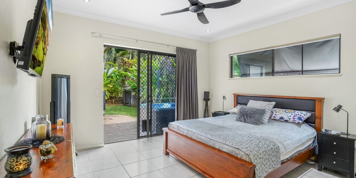 4 Kedumba Close, Smithfield, QLD 4878 AUS