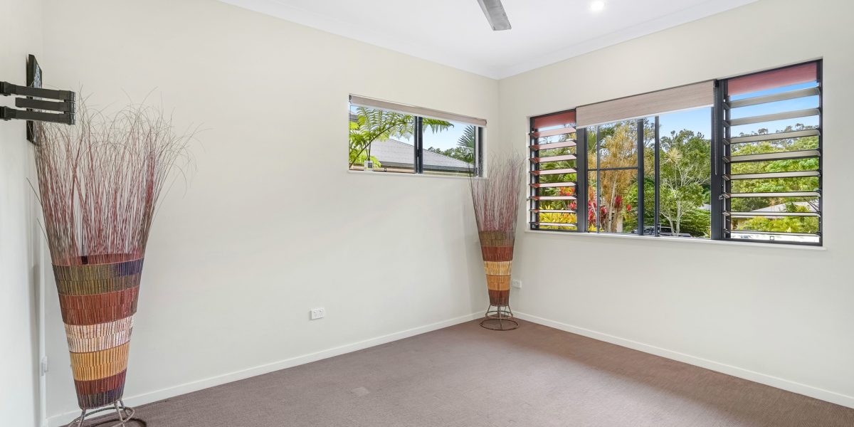 4 Kedumba Close, Smithfield, QLD 4878 AUS