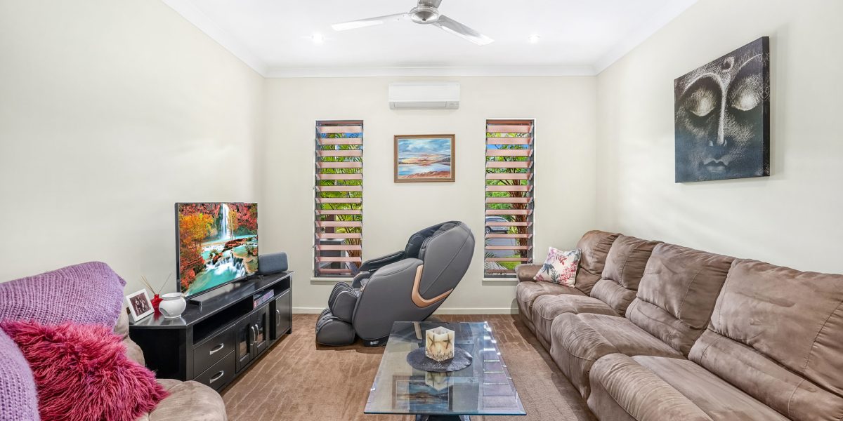4 Kedumba Close, Smithfield, QLD 4878 AUS