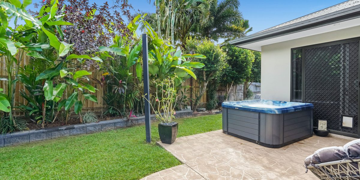 4 Kedumba Close, Smithfield, QLD 4878 AUS