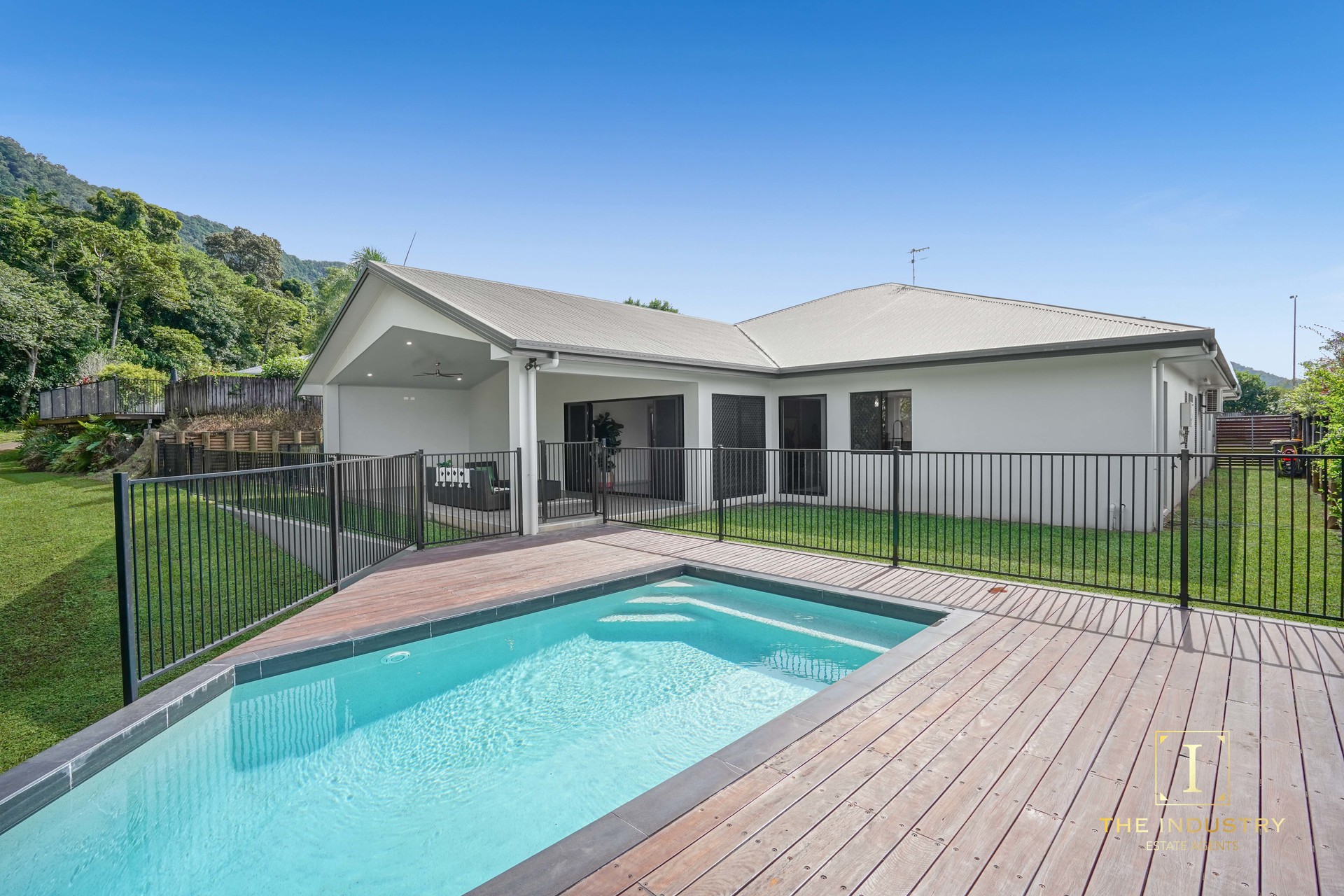 87 Fitzmaurice Drive, Bentley Park, QLD 4869 AUS