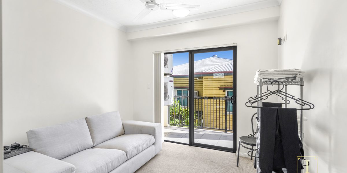7/136-138 Buchan Street, Bungalow, QLD 4870 AUS