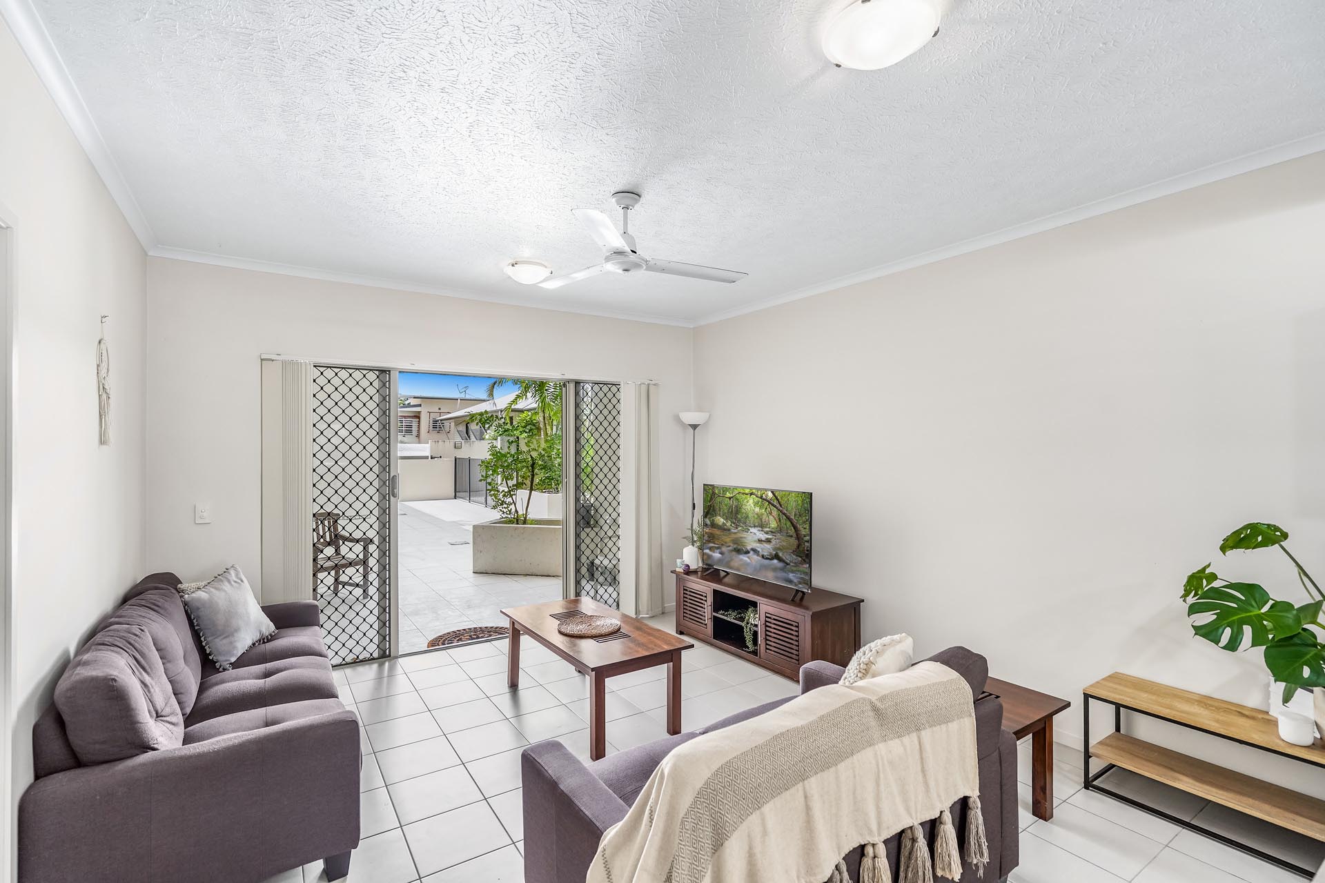 3/111 Martyn Street, Parramatta Park, QLD 4870 AUS