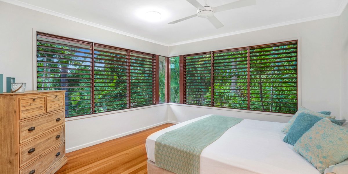 5-7 Lark Close, Clifton Beach, QLD 4879 AUS