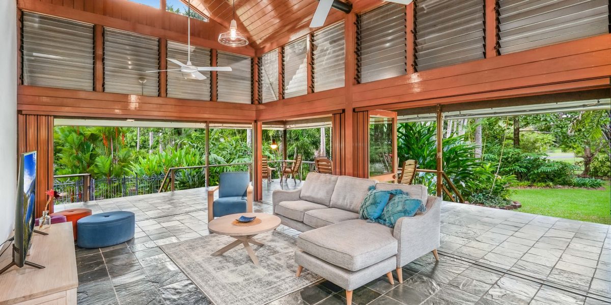 5-7 Lark Close, Clifton Beach, QLD 4879 AUS