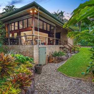 5-7 Lark Close, Clifton Beach, QLD 4879 AUS