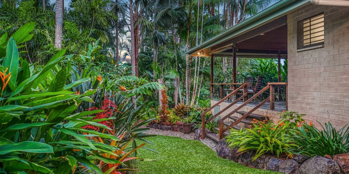5-7 Lark Close, Clifton Beach, QLD 4879 AUS