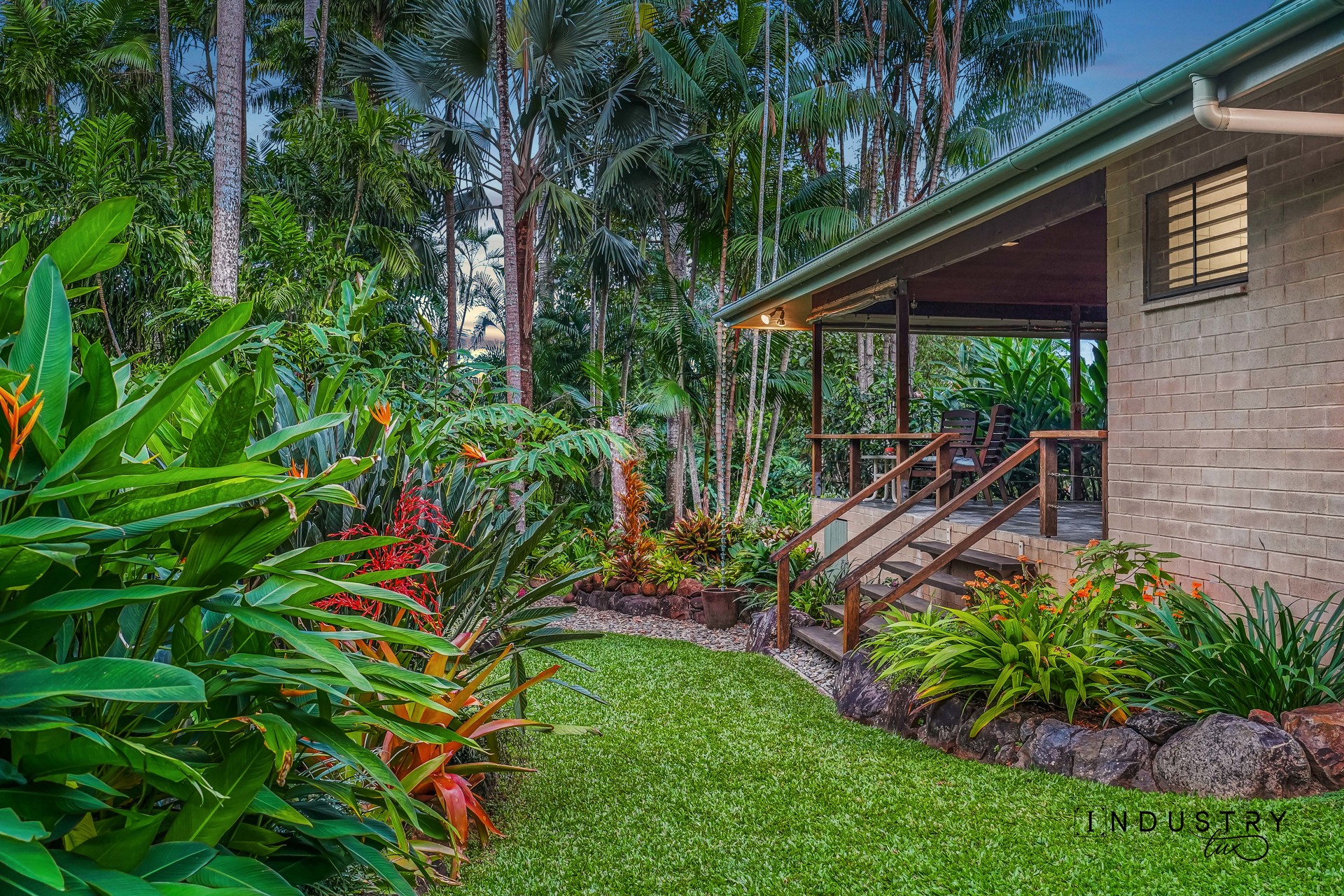 5-7 Lark Close, Clifton Beach, QLD 4879 AUS