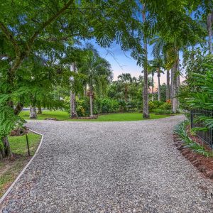 5-7 Lark Close, Clifton Beach, QLD 4879 AUS