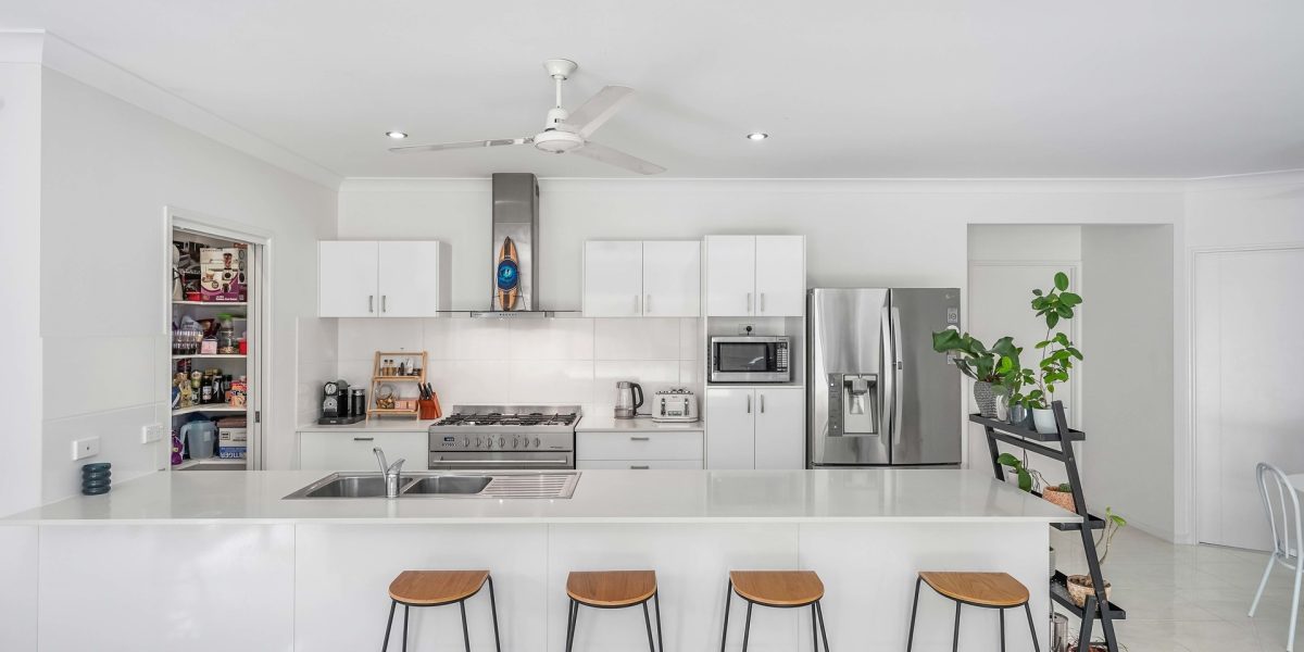 29 Bowline Place, Trinity Beach, QLD 4879 AUS