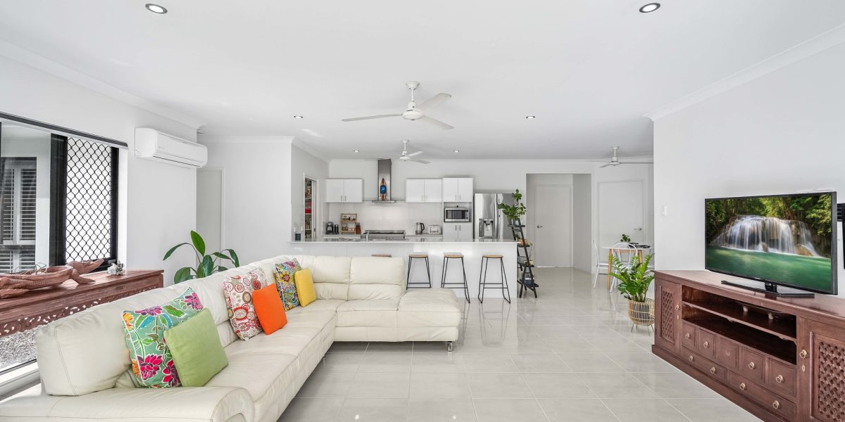 29 Bowline Place, Trinity Beach, QLD 4879 AUS