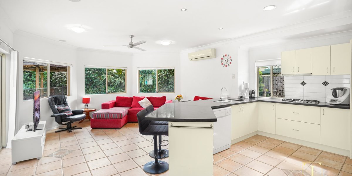 20 Leonard Street, Kewarra Beach, QLD 4879 AUS