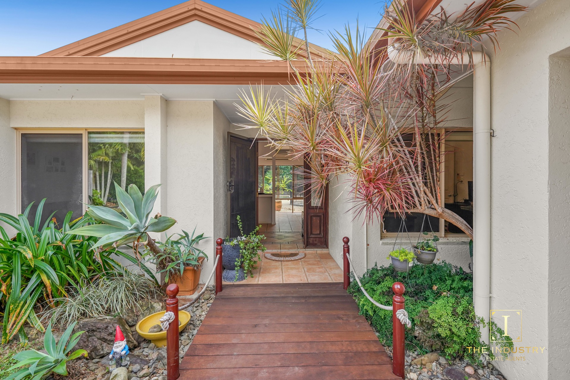 20 Leonard Street, Kewarra Beach, QLD 4879 AUS