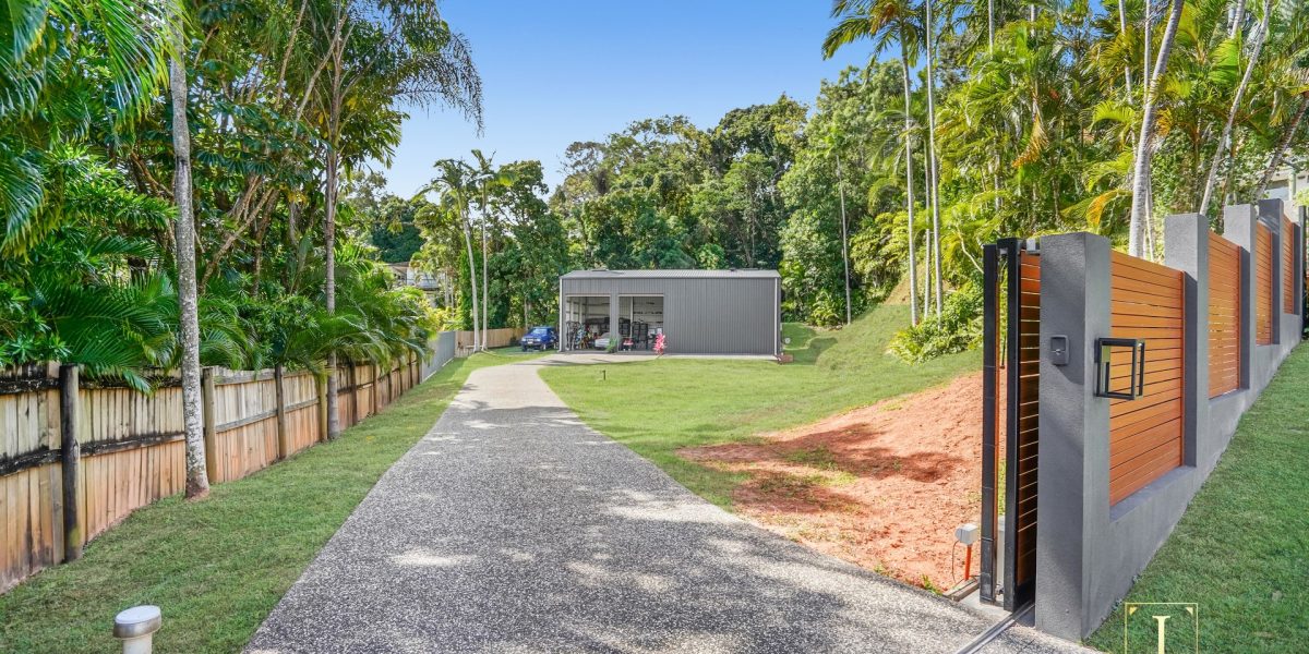 5 Kiriwina Close, Trinity Beach, QLD 4879 AUS