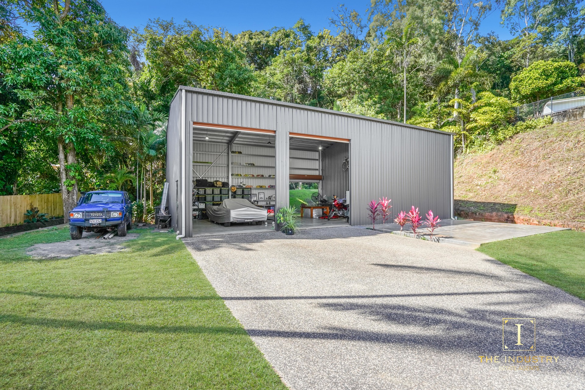 5 Kiriwina Close, Trinity Beach, QLD 4879 AUS