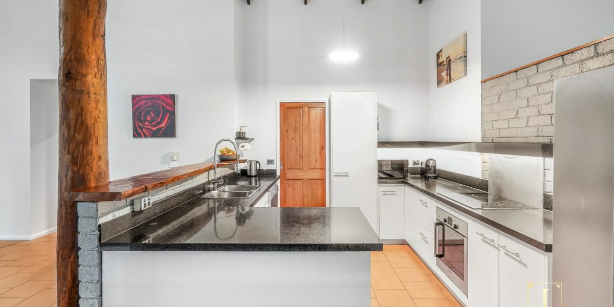 25 Rabaul Street, Trinity Beach, QLD 4879 AUS