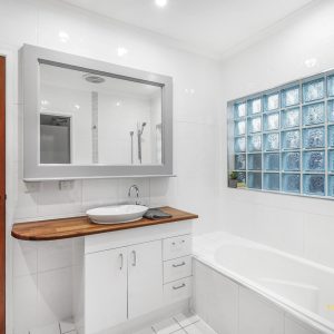 25 Rabaul Street, Trinity Beach, QLD 4879 AUS