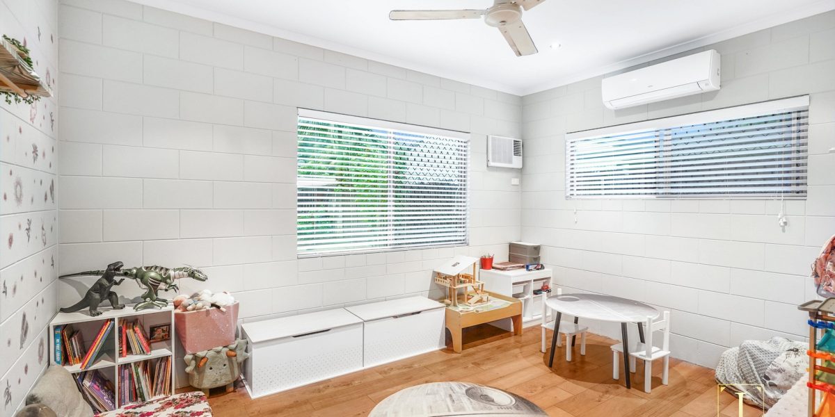 25 Rabaul Street, Trinity Beach, QLD 4879 AUS