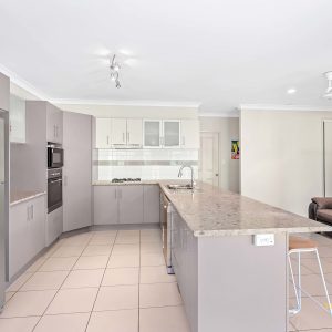 10 Montalbion Avenue, Trinity Park, QLD 4879 AUS