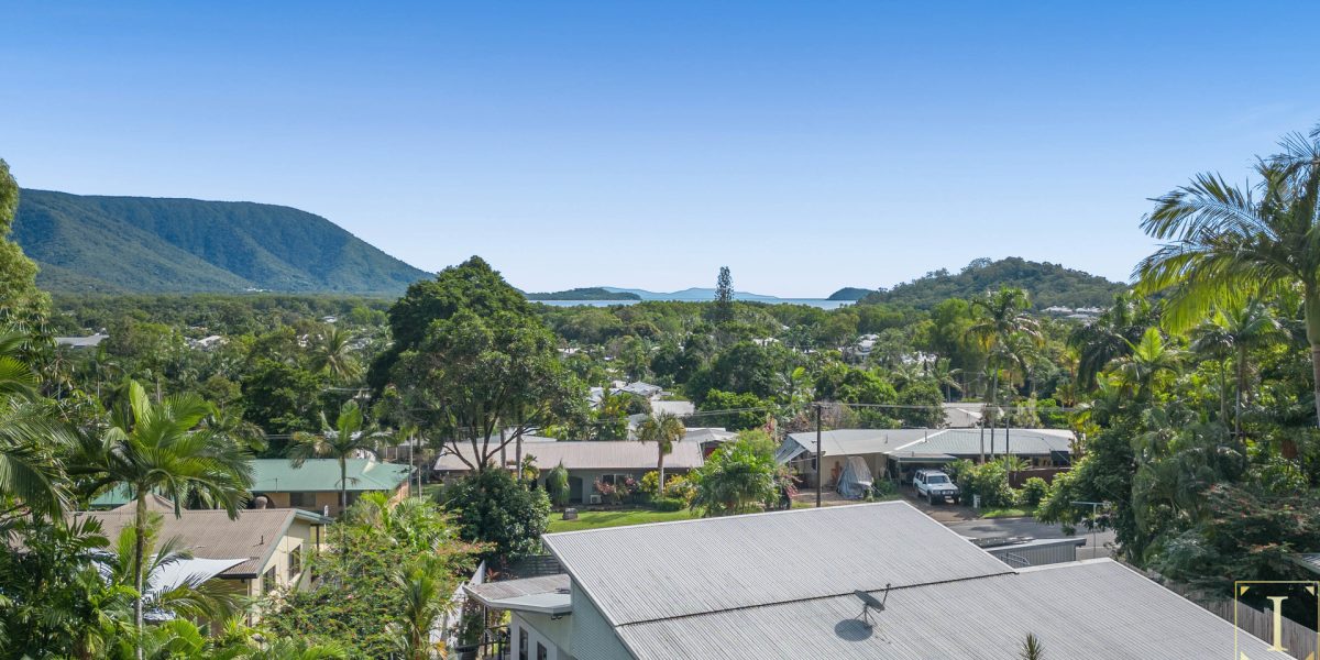 5 Kiriwina Close, Trinity Beach, QLD 4879 AUS